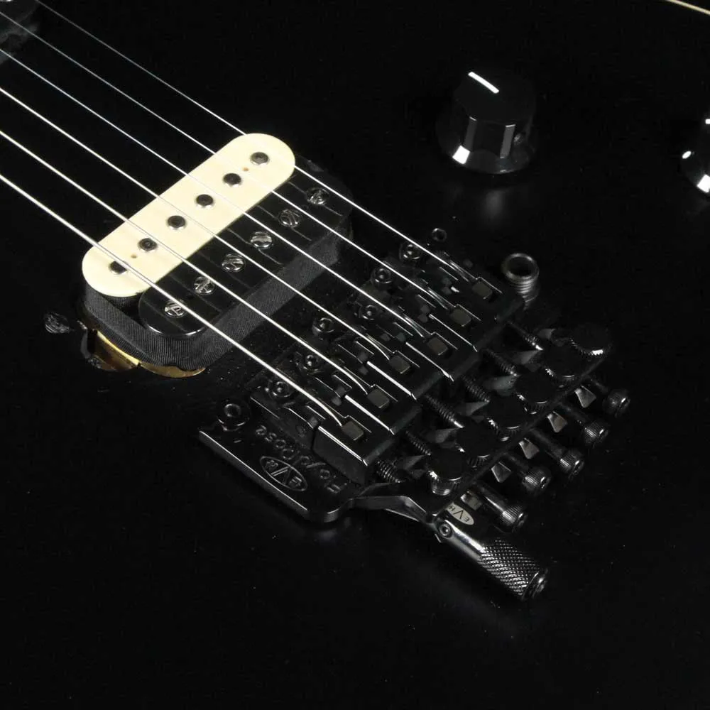 EVH Eddie Van Halen Wolfgang Special Stealth Black