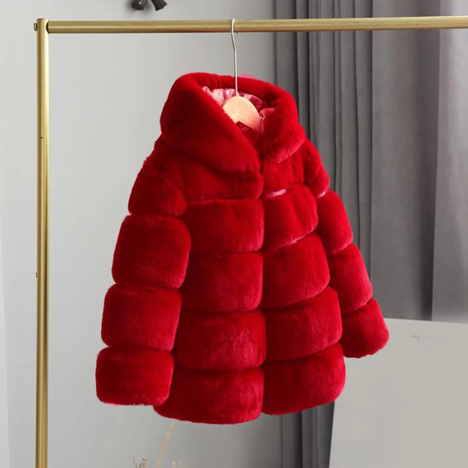 Girls Faux Fur Jacket Plush Sherpa Teddy Coat with Hood Toddler Winter Coats Warm Fuzzy Jackets Trendy Outwear