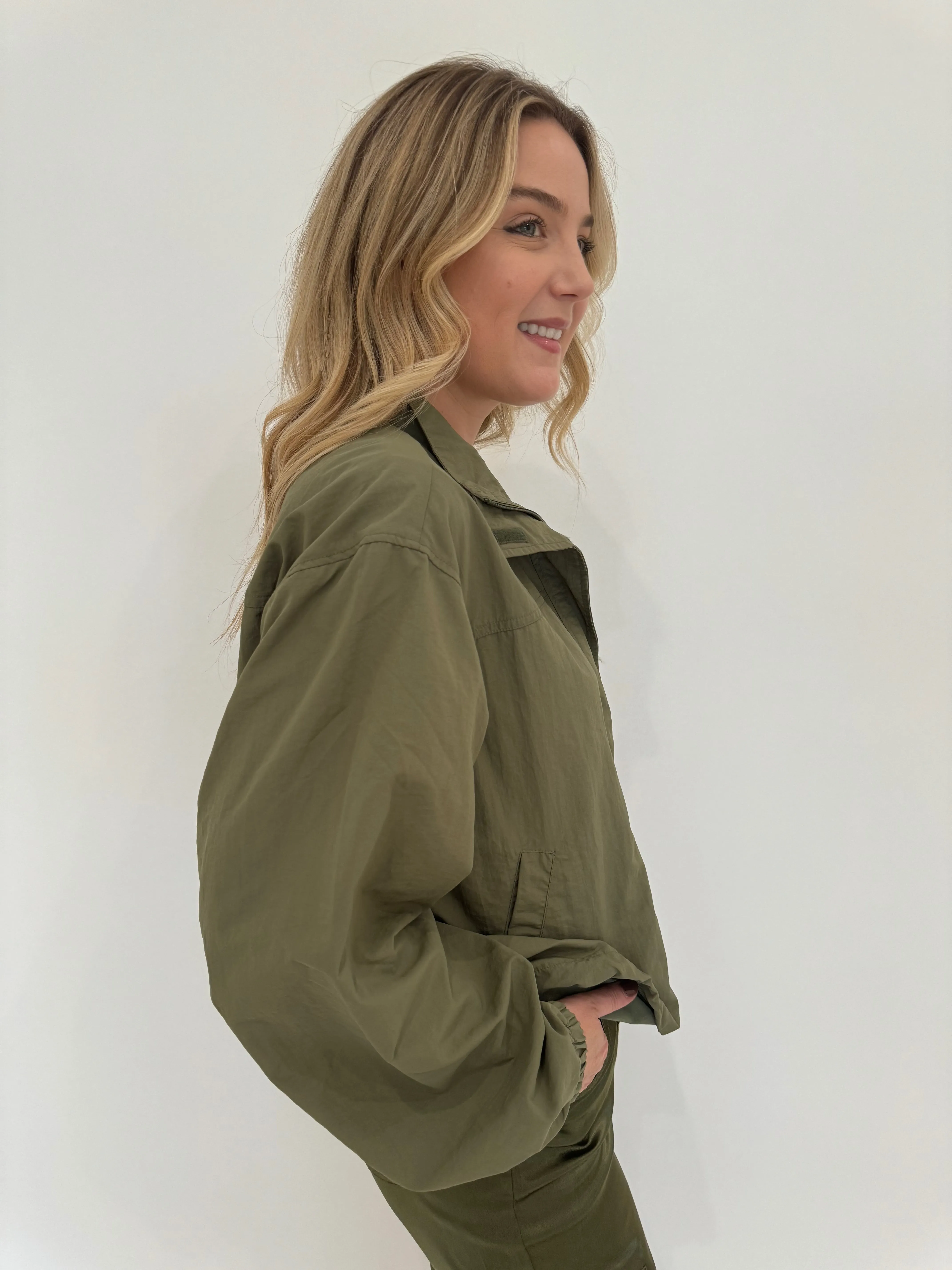 Linda Nylon Cropped Windbreaker - Moss