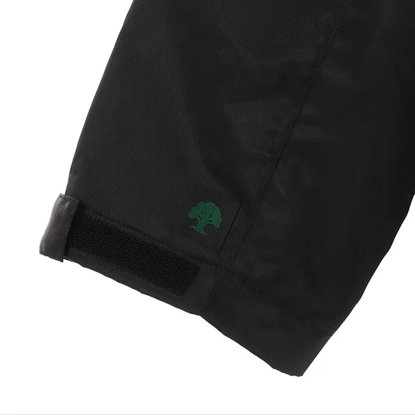 Nissa Revane Model Windbreaker Magic: The Gathering
